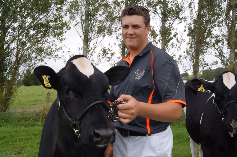 Taranaki teenager takes top spot at a national dairy youth camp in Southland