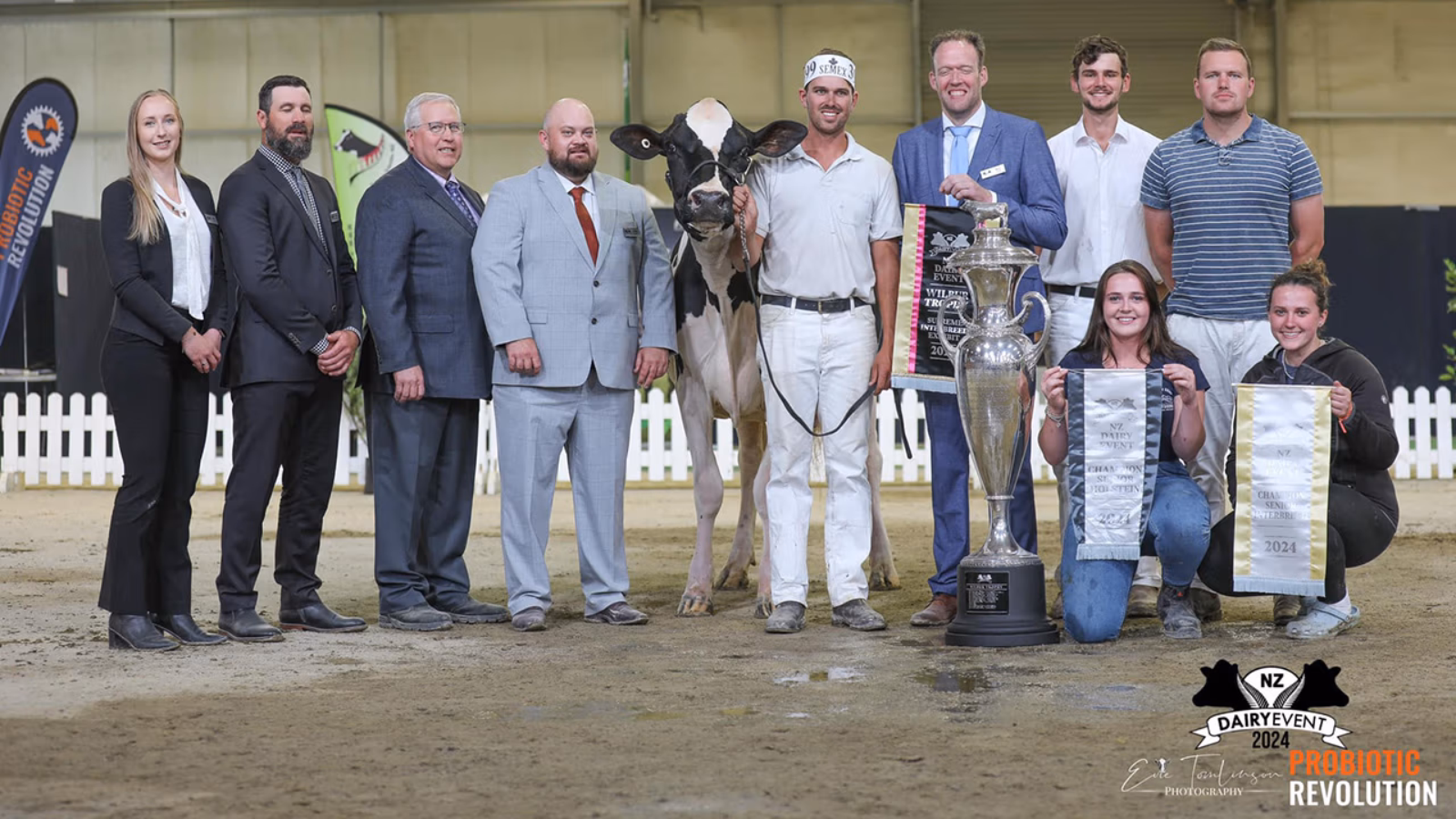 Supreme Champion of Champions for NZ Dairy Event 2024 – Tahora Mogul Paris (Mountfield SSI DCY Mogul)