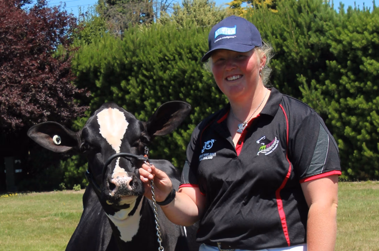 “Surprise” win for top all-rounder at Youth Camp