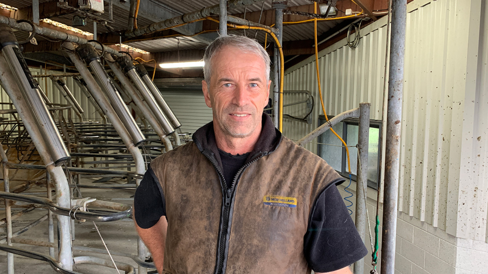 Taranaki dairy farm scoops national production awards