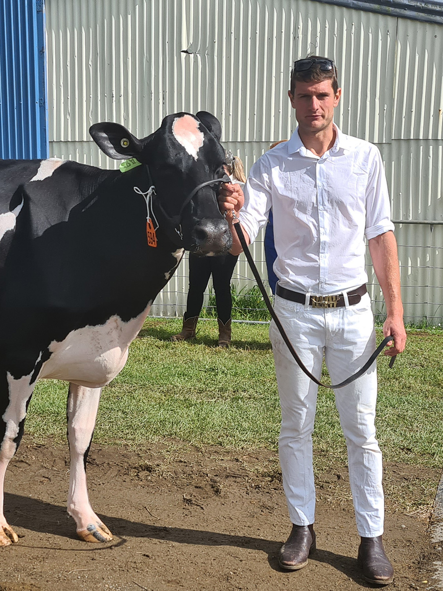 Rau Roa Solomon Patsy VG88 and Shayne Caird Rau Roa Solomon Patsy VG88 and Shayne Caird